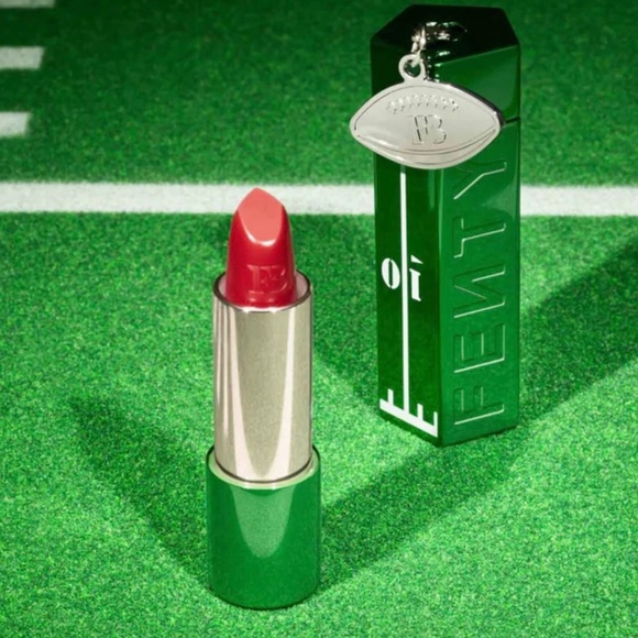 Fenty Game Day Collection - Picture 2 of 3